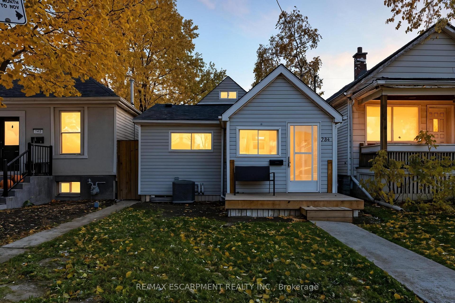 Photo 36 of 284 Paling Avenue, Hamilton, Homeside — HOMEH