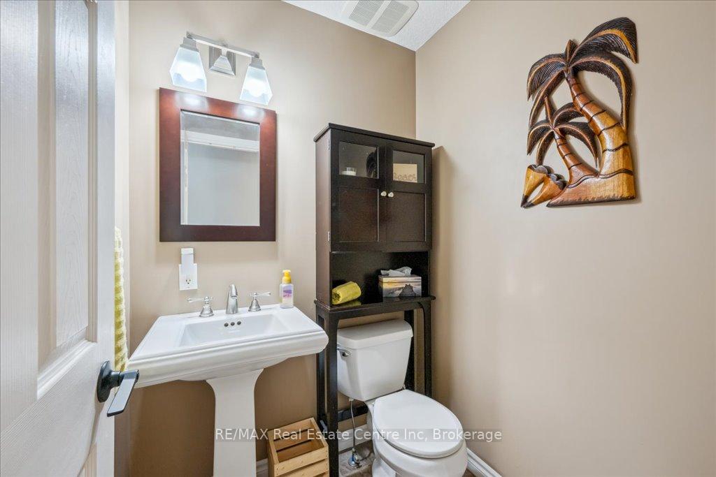 Photo 21 of 44 Glenburnie Drive, Guelph, Grange Road — HOMEH