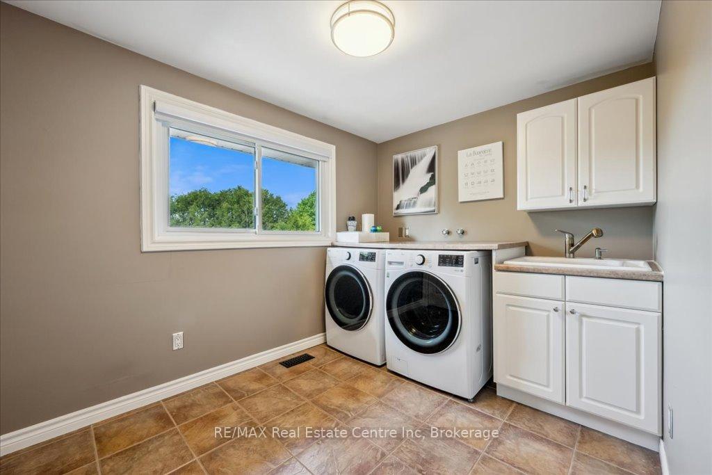 Photo 31 of 44 Glenburnie Drive, Guelph, Grange Road — HOMEH