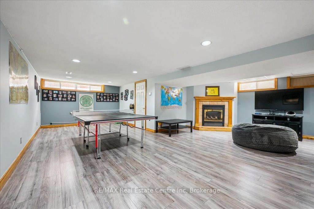 Photo 32 of 44 Glenburnie Drive, Guelph, Grange Road — HOMEH