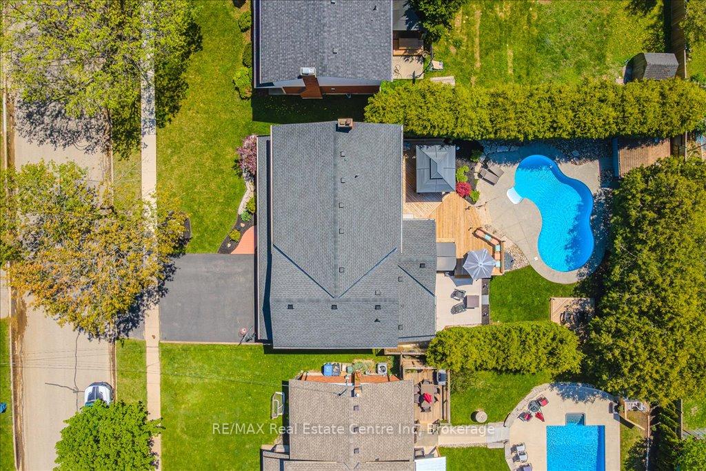 Photo 34 of 44 Glenburnie Drive, Guelph, Grange Road — HOMEH