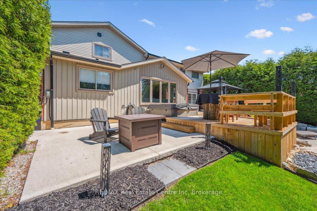 Photo 40 of 44 Glenburnie Drive, Guelph, Grange Road — HOMEH