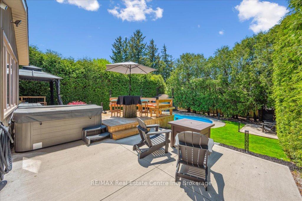 Photo 41 of 44 Glenburnie Drive, Guelph, Grange Road — HOMEH