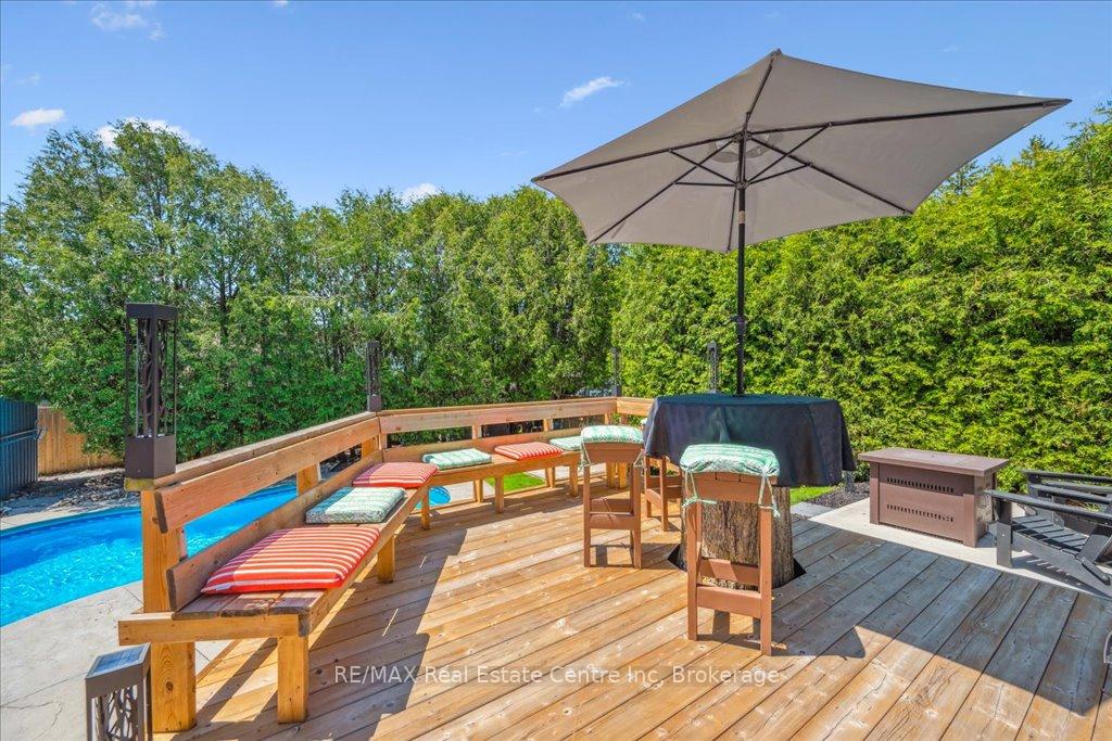 Photo 46 of 44 Glenburnie Drive, Guelph, Grange Road — HOMEH