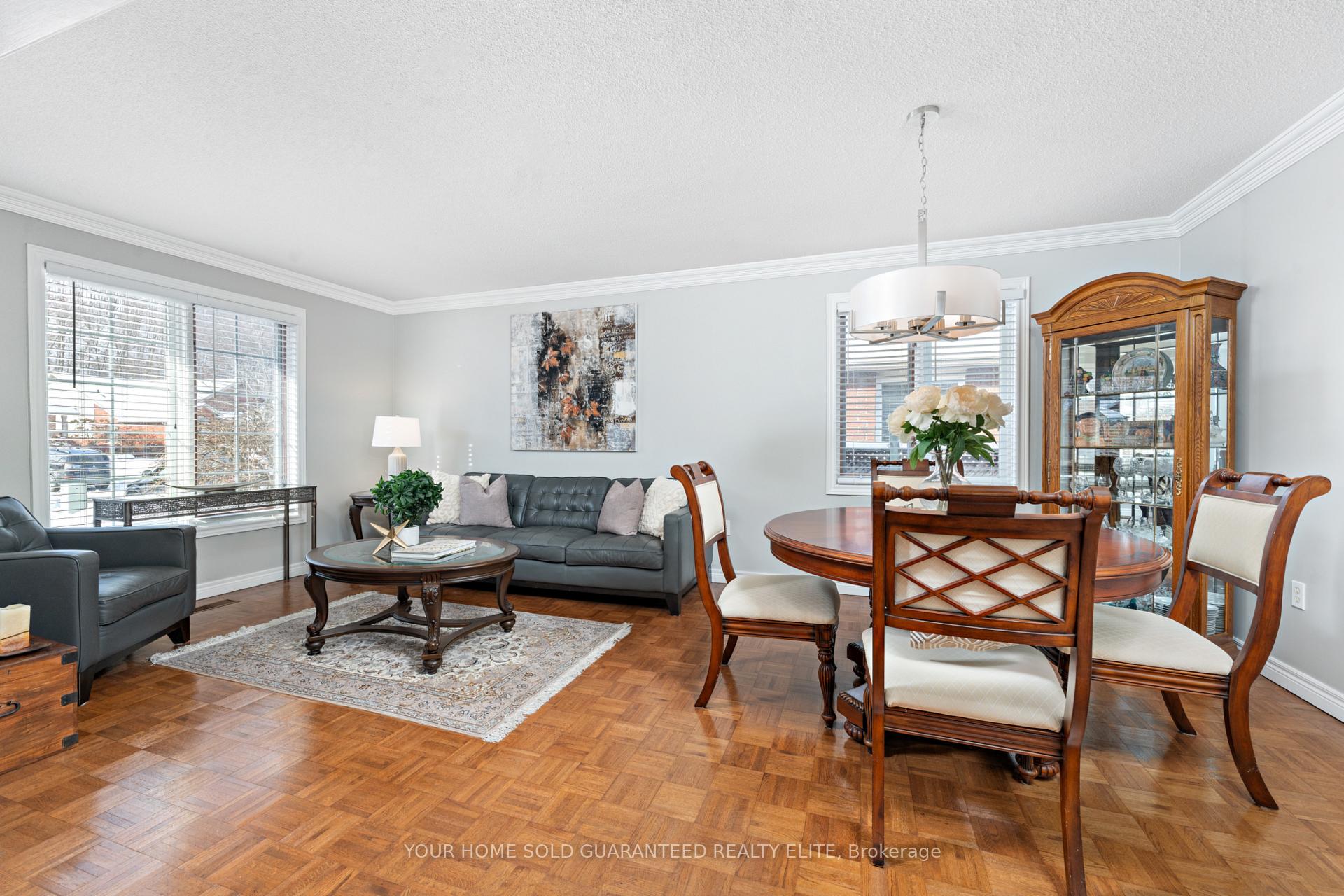Photo 3 of 88 Colonial Crescent, Grimsby, Grimsby East — HOMEH