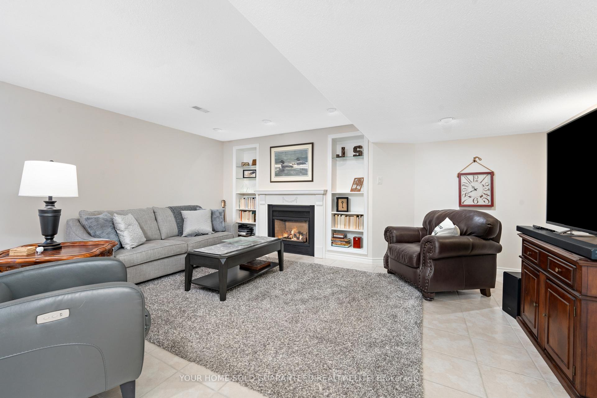 Photo 15 of 88 Colonial Crescent, Grimsby, Grimsby East — HOMEH