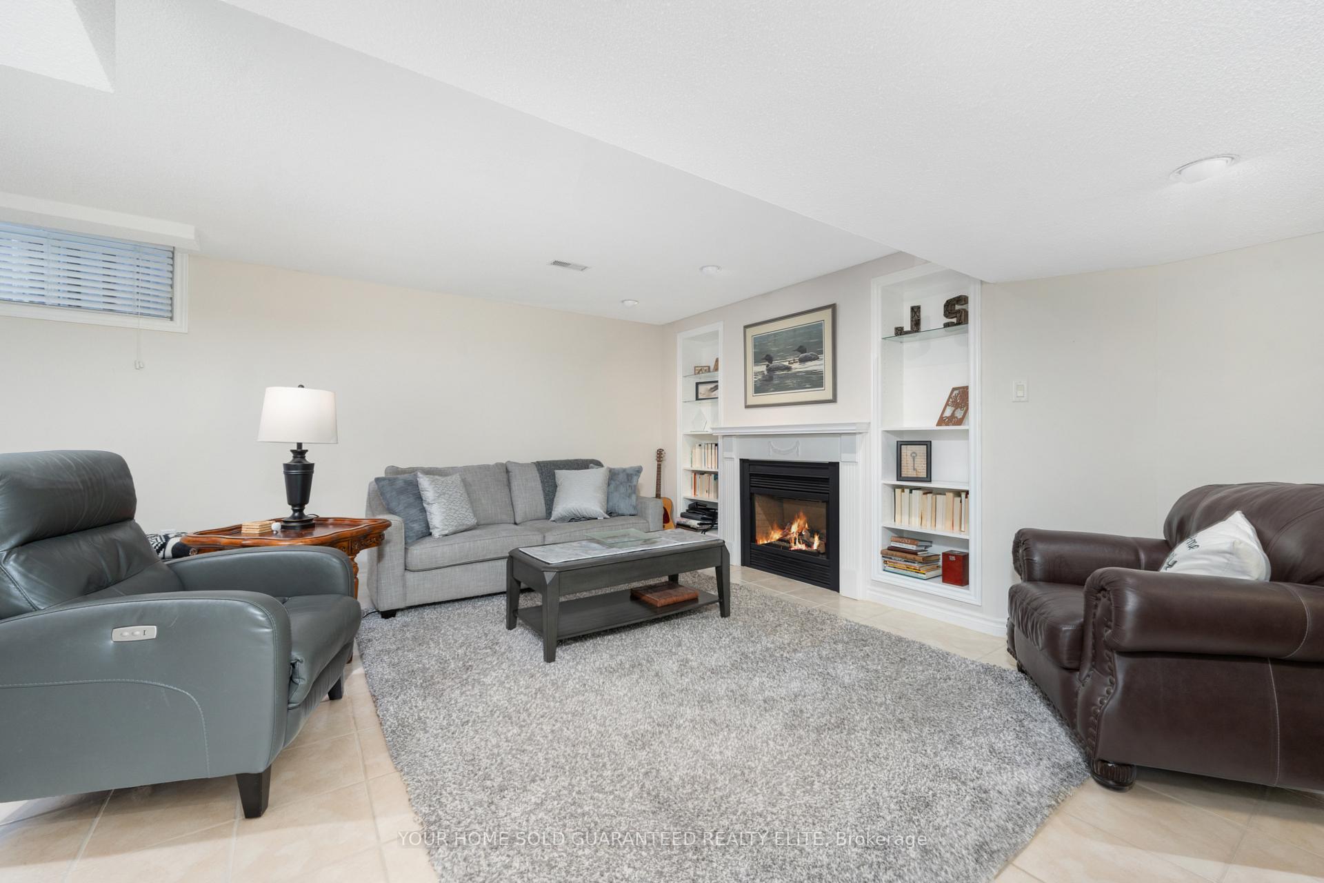 Photo 16 of 88 Colonial Crescent, Grimsby, Grimsby East — HOMEH
