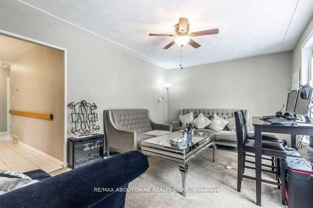 Photo 11 of Unit Upper, 50 Ridgewood Avenue, Guelph, Junction/Onward Willow — HOMEH