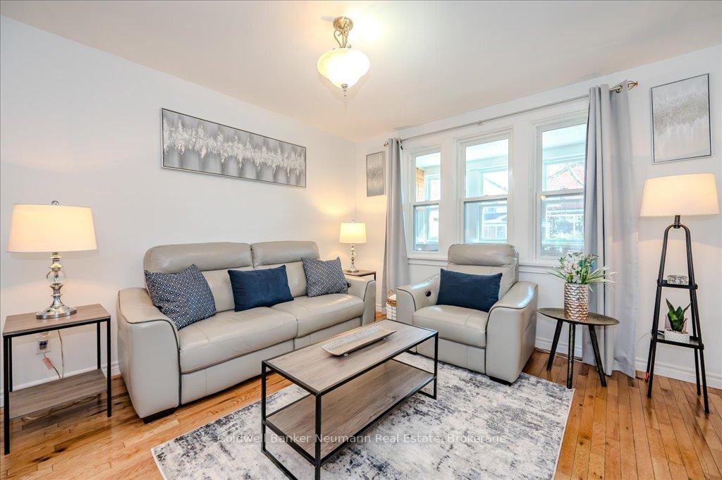 Photo 9 of 22 Simcoe Street, Guelph, St. Patrick's Ward — HOMEH