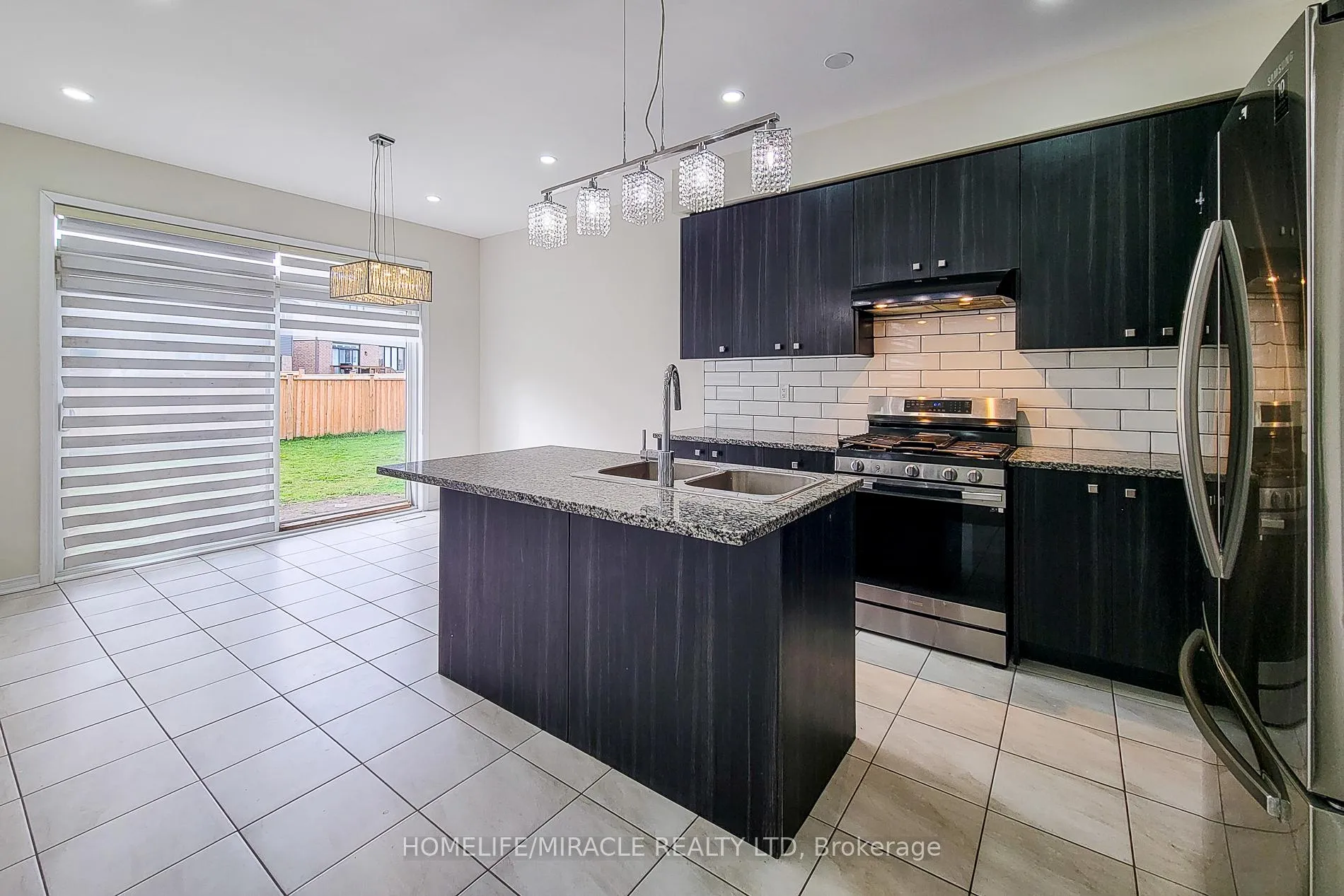 Photo 16 of 63 Magdalena Street, Hamilton, Stoney Creek Mountain — HOMEH