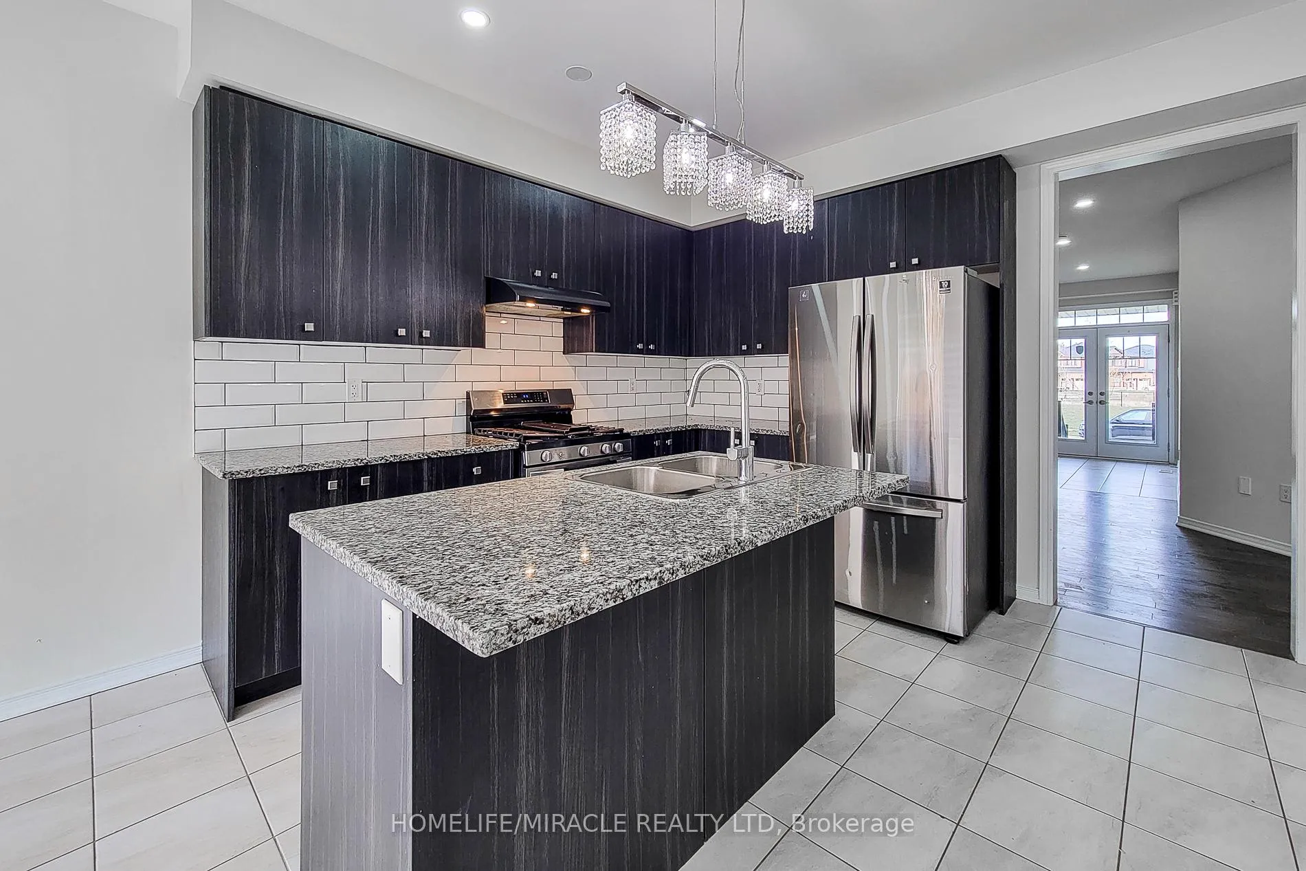 Photo 17 of 63 Magdalena Street, Hamilton, Stoney Creek Mountain — HOMEH