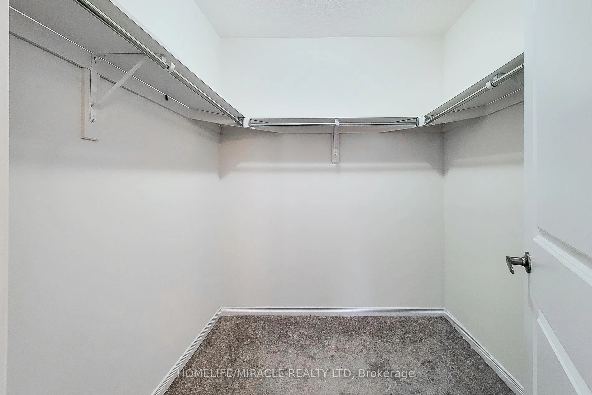 Photo 33 of 63 Magdalena Street, Hamilton, Stoney Creek Mountain — HOMEH
