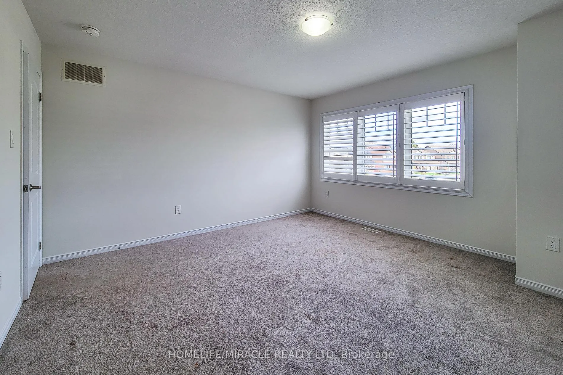 Photo 35 of 63 Magdalena Street, Hamilton, Stoney Creek Mountain — HOMEH