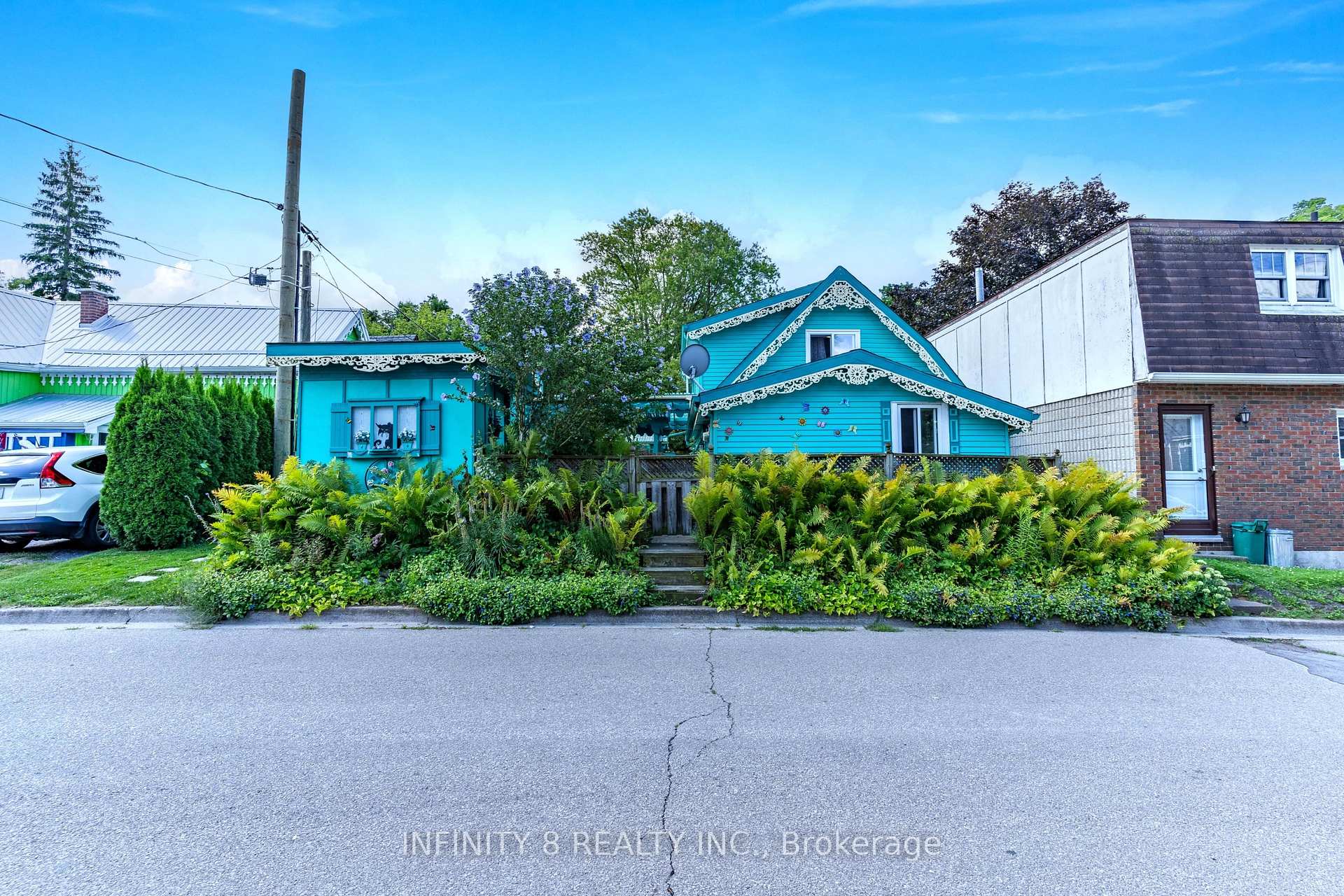 Photo 33 of 2 Auditorium Circle, Grimsby, Grimsby Beach — HOMEH