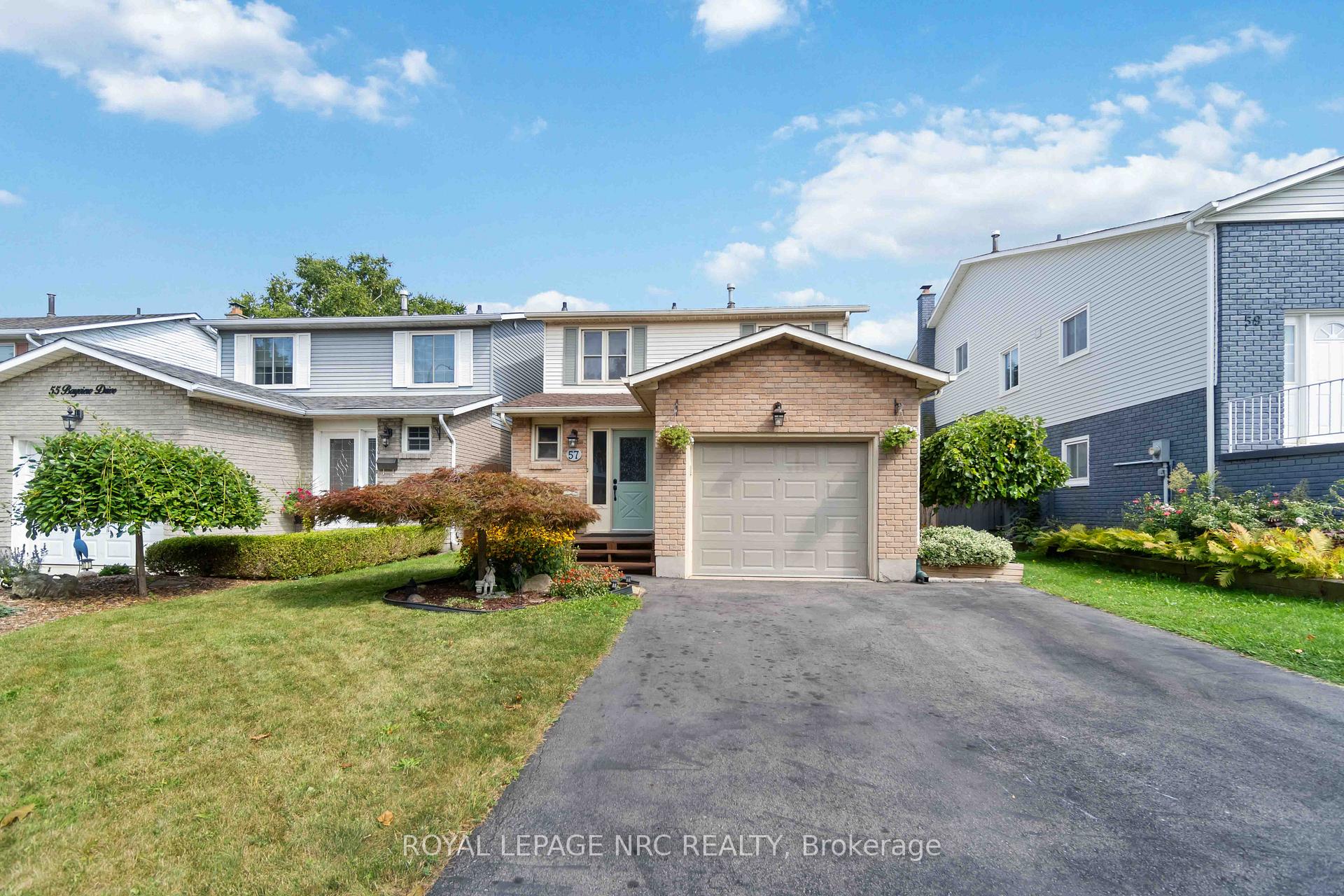 Photo 1 of 57 Bayview Drive, Grimsby, Grimsby Beach — HOMEH