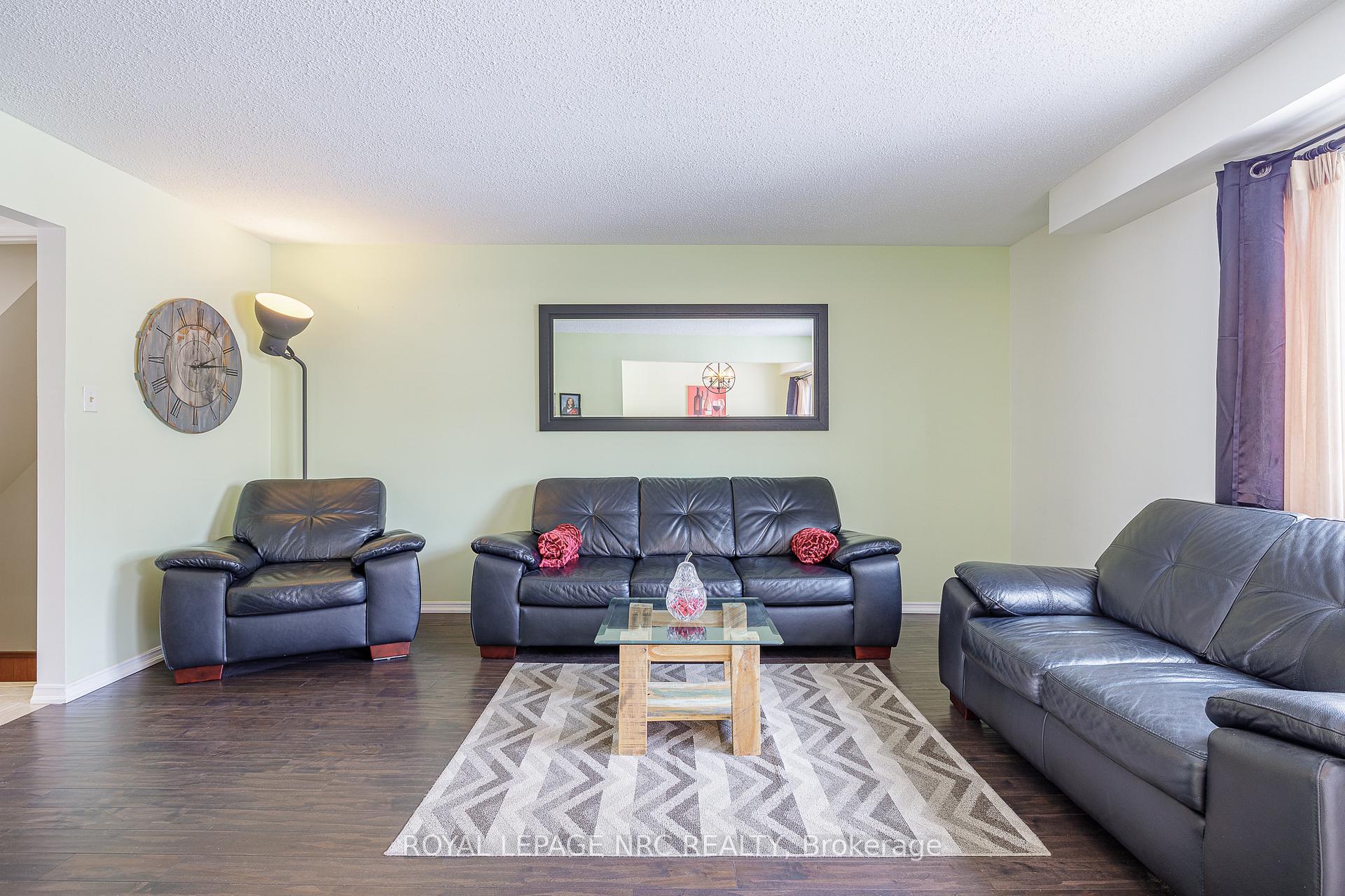 Photo 12 of 57 Bayview Drive, Grimsby, Grimsby Beach — HOMEH