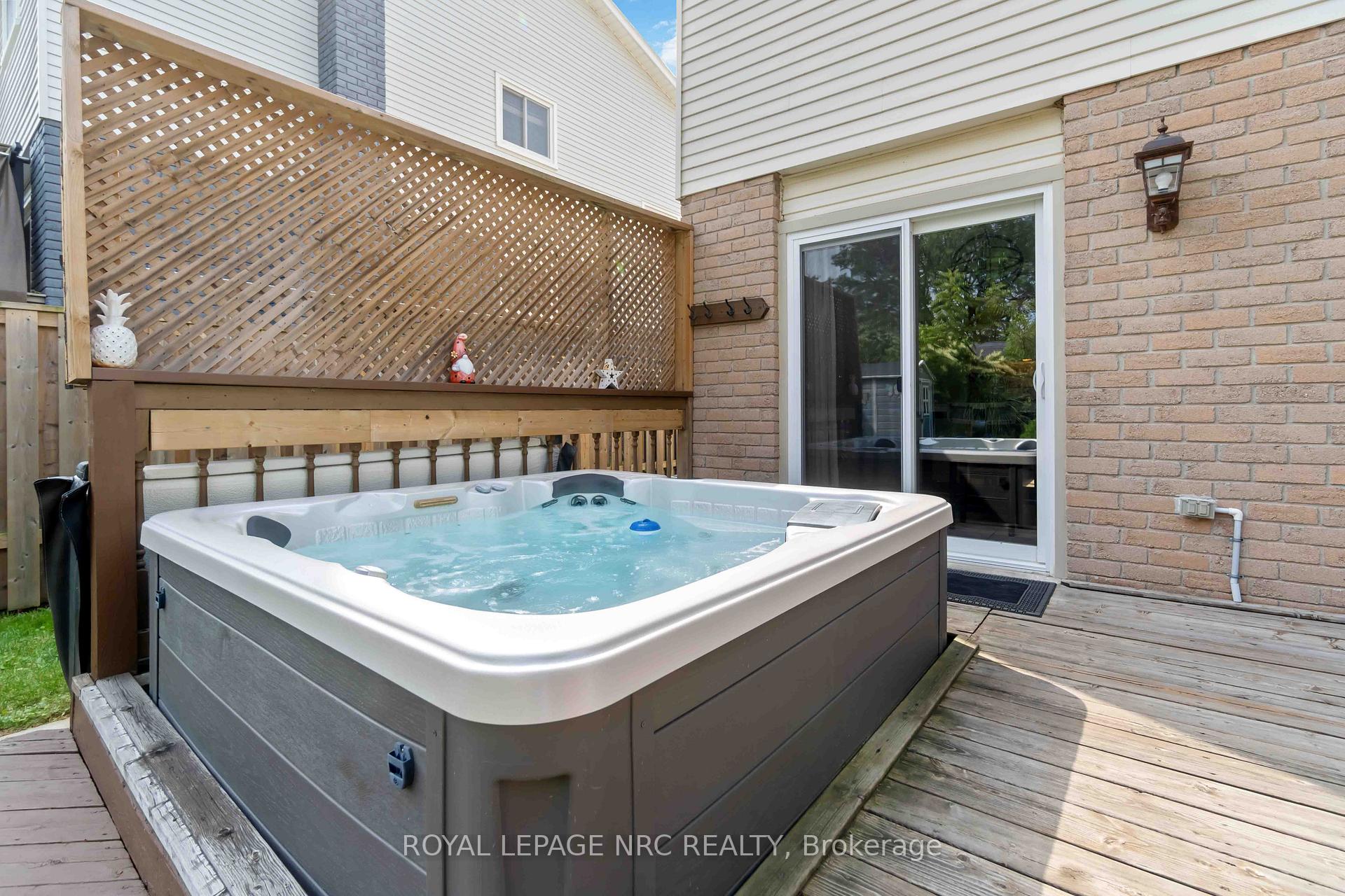Photo 31 of 57 Bayview Drive, Grimsby, Grimsby Beach — HOMEH