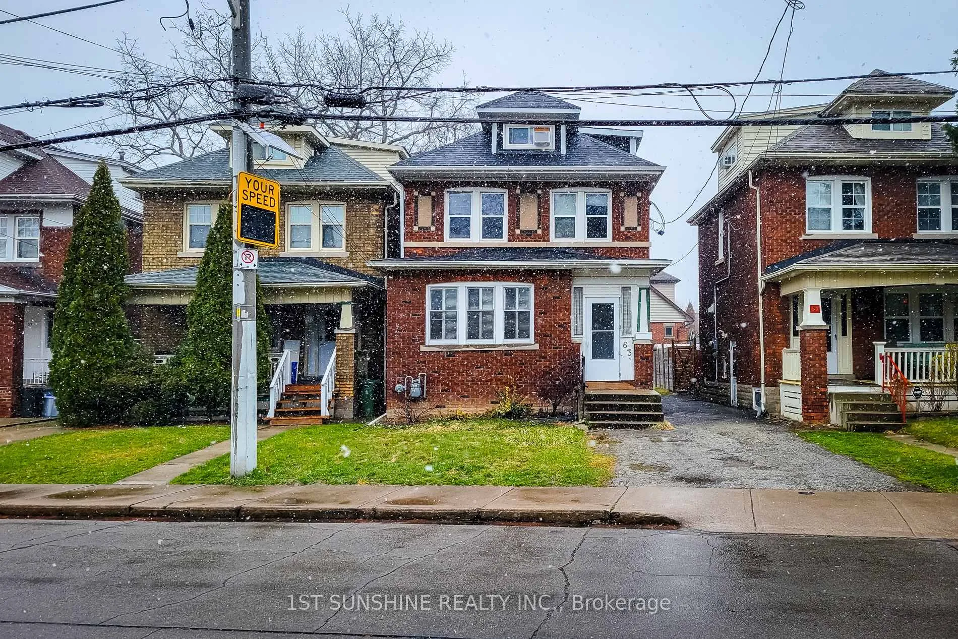 Photo 1 of 63 Paisley Avenue S, Hamilton, Westdale — HOMEH
