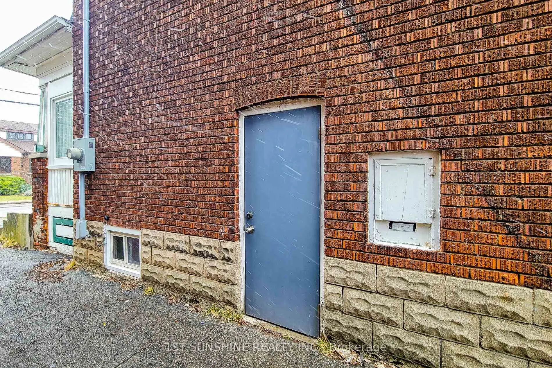 Photo 23 of 63 Paisley Avenue S, Hamilton, Westdale — HOMEH