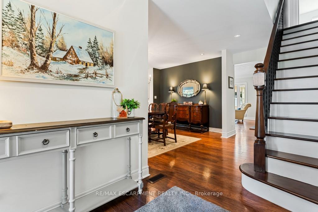Photo 8 of 196 Dundas Street E, Hamilton, Waterdown — HOMEH