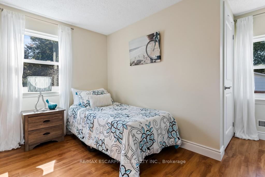 Photo 30 of 196 Dundas Street E, Hamilton, Waterdown — HOMEH