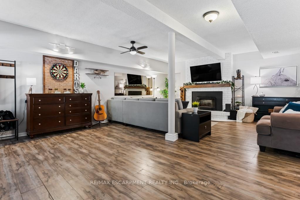 Photo 34 of 196 Dundas Street E, Hamilton, Waterdown — HOMEH