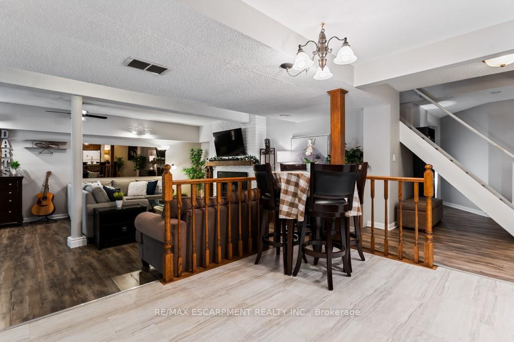 Photo 39 of 196 Dundas Street E, Hamilton, Waterdown — HOMEH