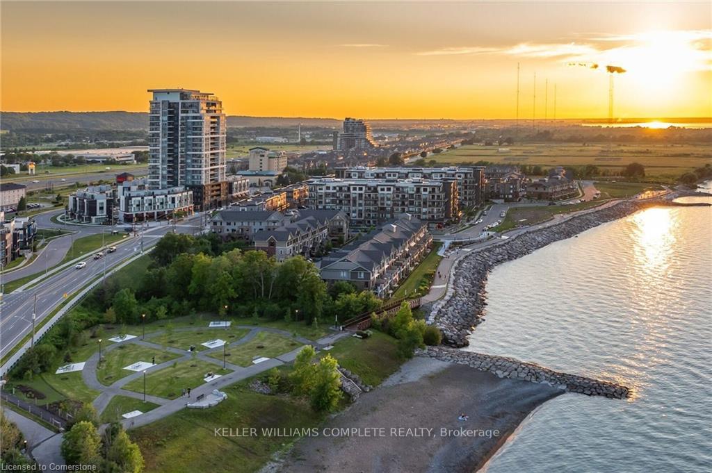 Photo 5 of 28 Pierre Trudeau Lane, Grimsby, Grimsby Beach — HOMEH