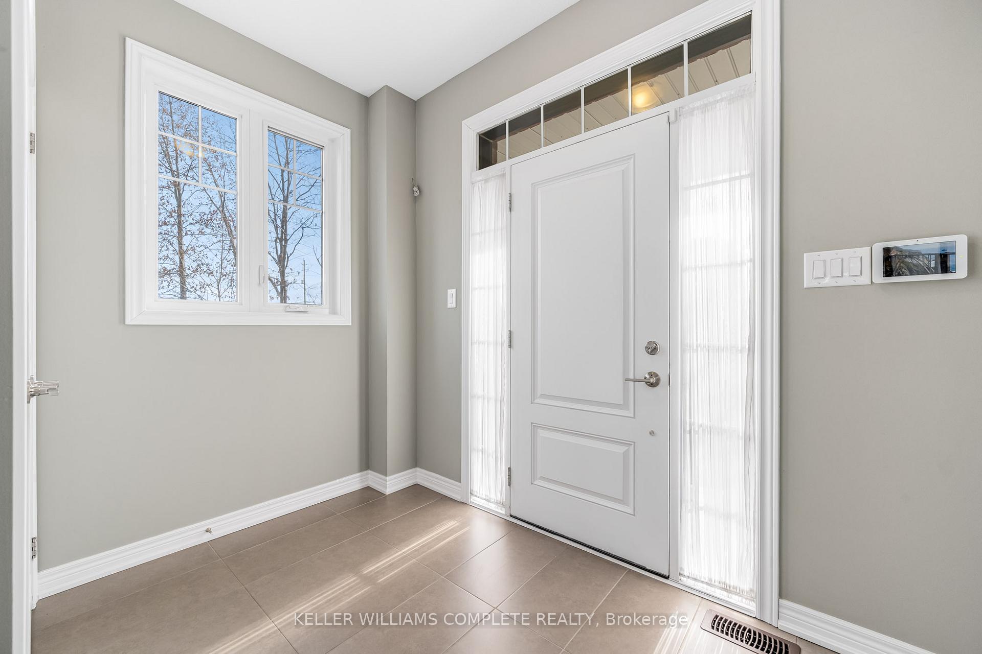 Photo 6 of 28 Pierre Trudeau Lane, Grimsby, Grimsby Beach — HOMEH