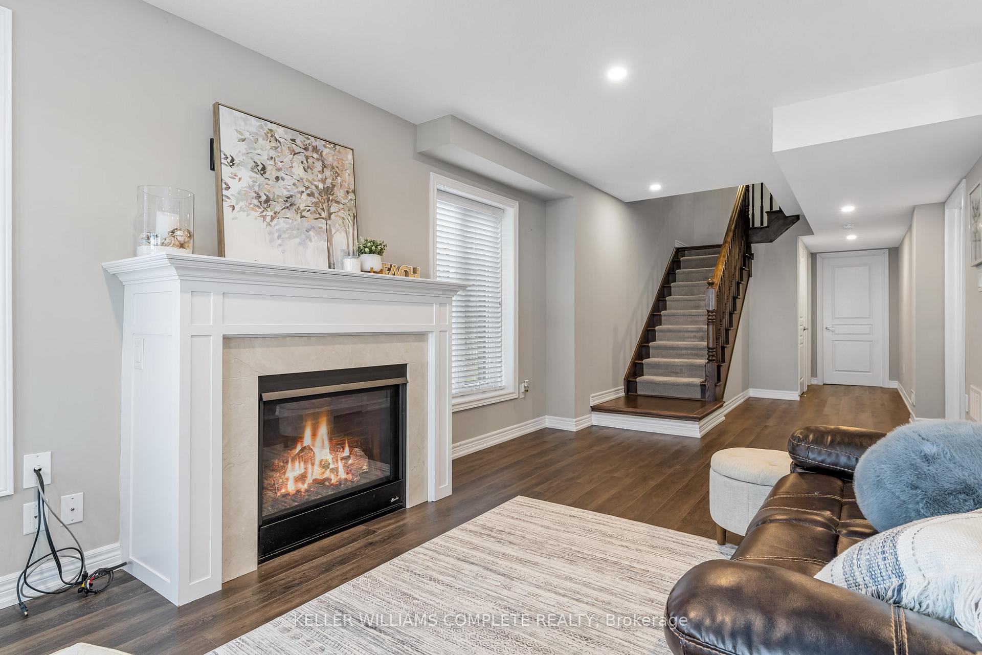 Photo 35 of 28 Pierre Trudeau Lane, Grimsby, Grimsby Beach — HOMEH