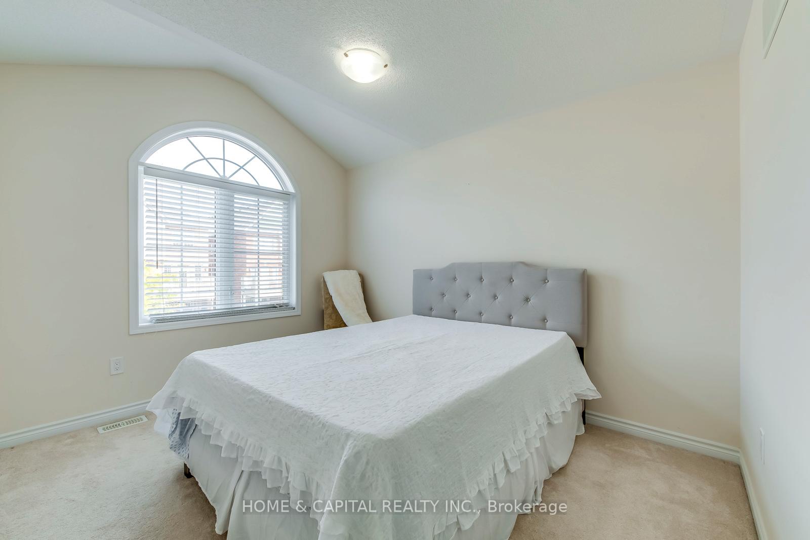 Photo 27 of 1663 Clitherow Street, Milton, Ford — HOMEH