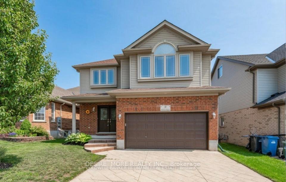 Photo 1 of 9 Wilton Road, Guelph, Victoria North — HOMEH