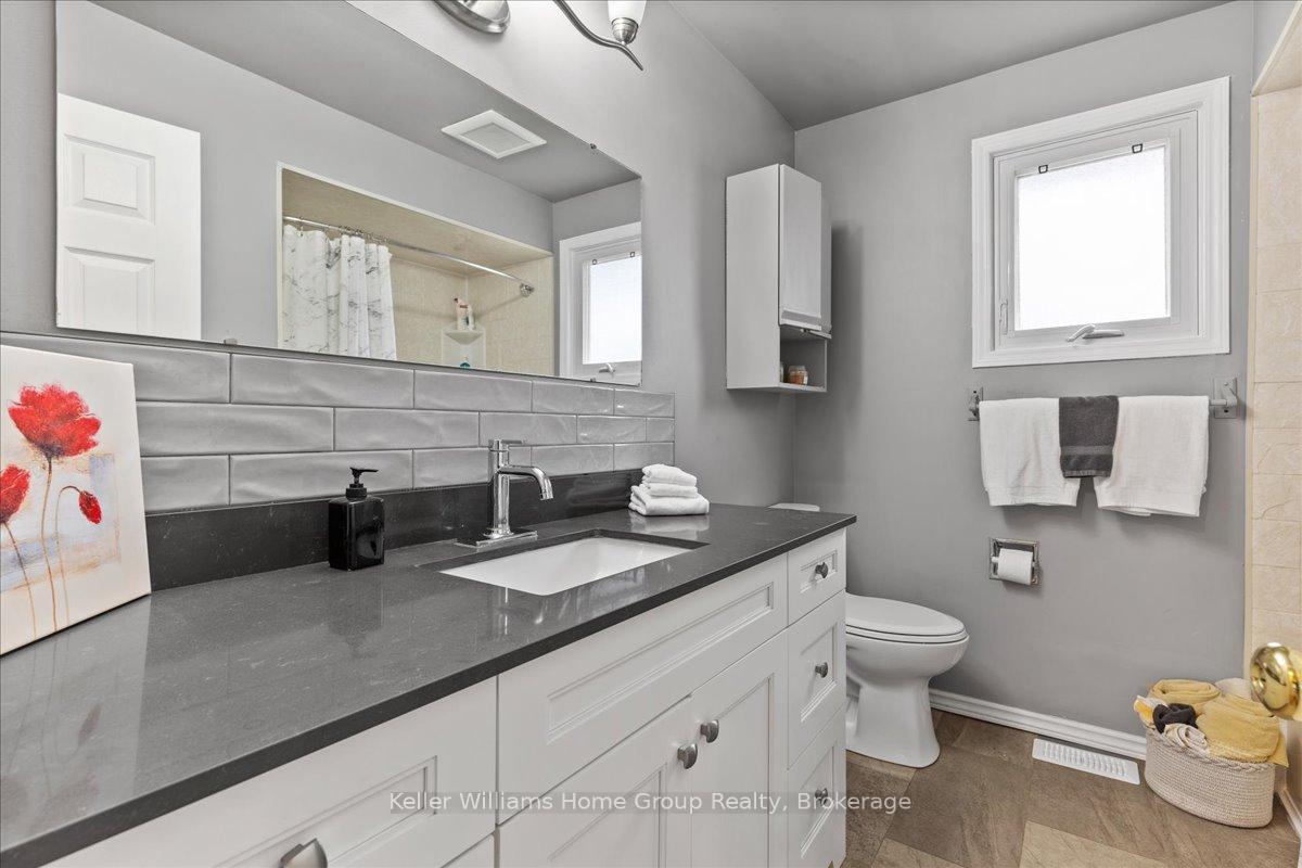 Photo 16 of 18 Matthew Drive, Guelph, Willow West/Sugarbush/West Acres — HOMEH