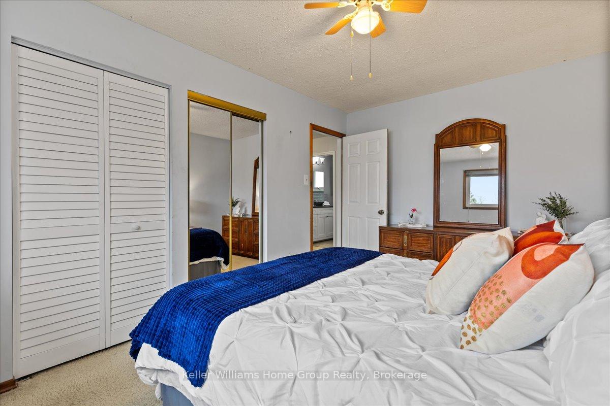 Photo 21 of 18 Matthew Drive, Guelph, Willow West/Sugarbush/West Acres — HOMEH
