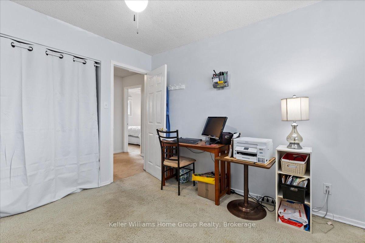 Photo 23 of 18 Matthew Drive, Guelph, Willow West/Sugarbush/West Acres — HOMEH