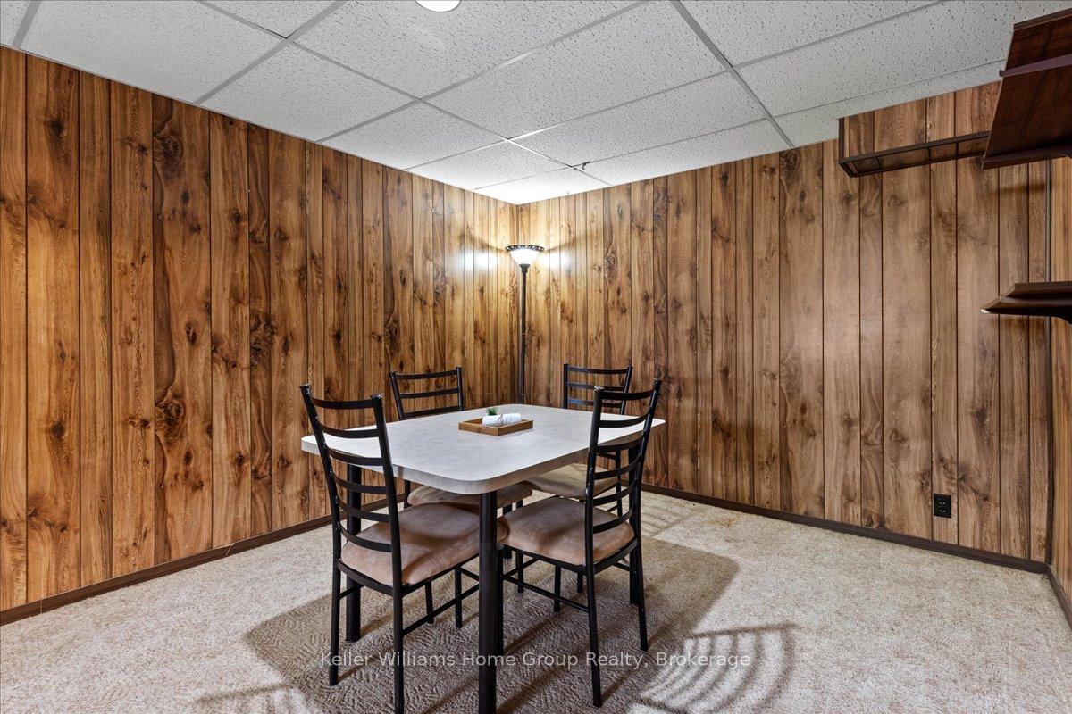 Photo 29 of 18 Matthew Drive, Guelph, Willow West/Sugarbush/West Acres — HOMEH
