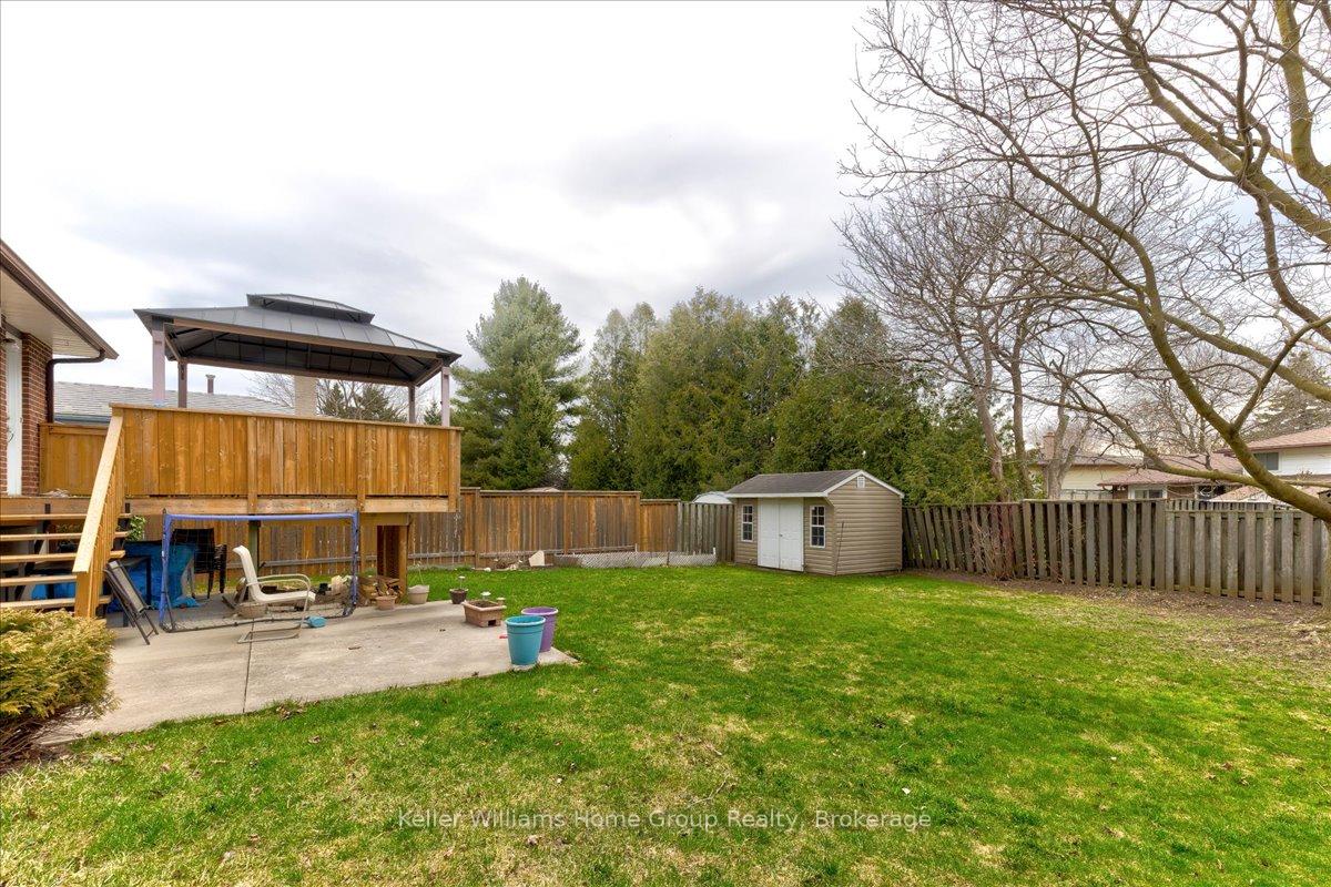 Photo 38 of 18 Matthew Drive, Guelph, Willow West/Sugarbush/West Acres — HOMEH