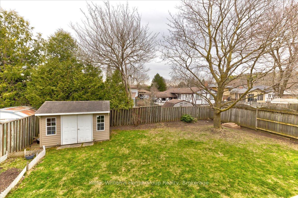Photo 39 of 18 Matthew Drive, Guelph, Willow West/Sugarbush/West Acres — HOMEH