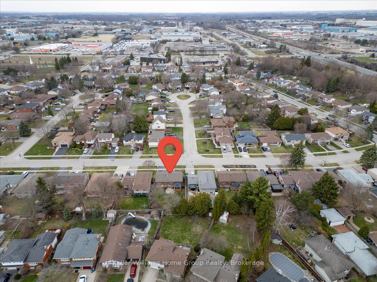 Photo 46 of 18 Matthew Drive, Guelph, Willow West/Sugarbush/West Acres — HOMEH