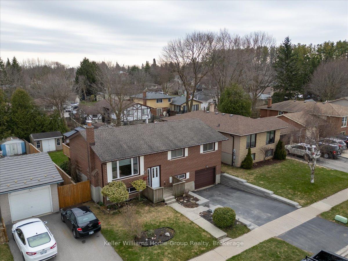 Photo 48 of 18 Matthew Drive, Guelph, Willow West/Sugarbush/West Acres — HOMEH