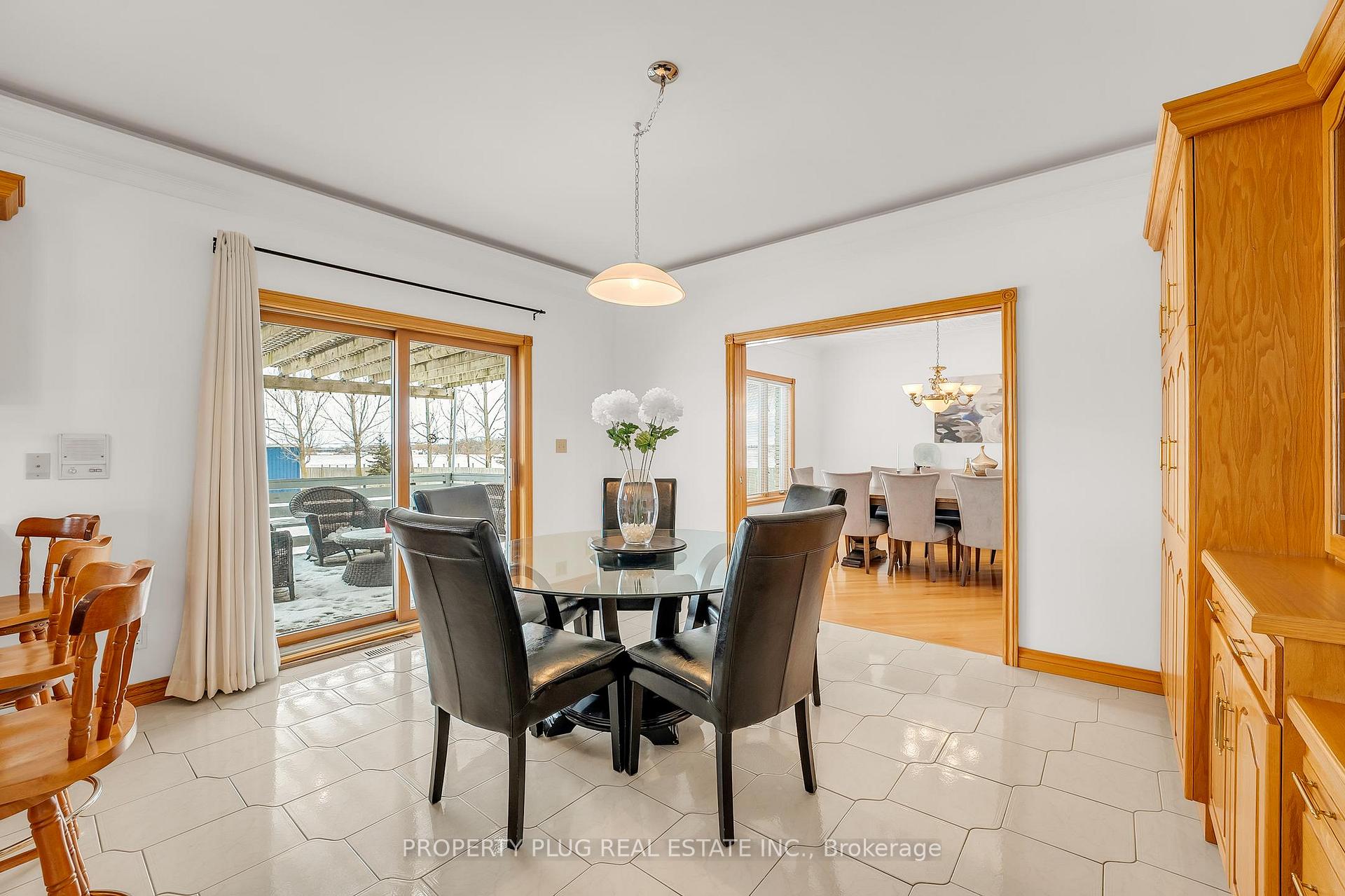 Photo 15 of 457 Mountain Road, Grimsby, Grimsby Escarpment — HOMEH