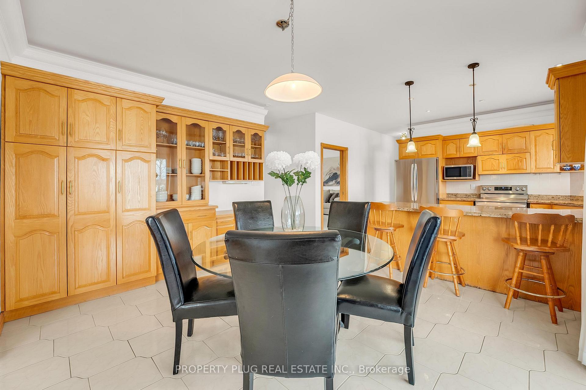 Photo 16 of 457 Mountain Road, Grimsby, Grimsby Escarpment — HOMEH