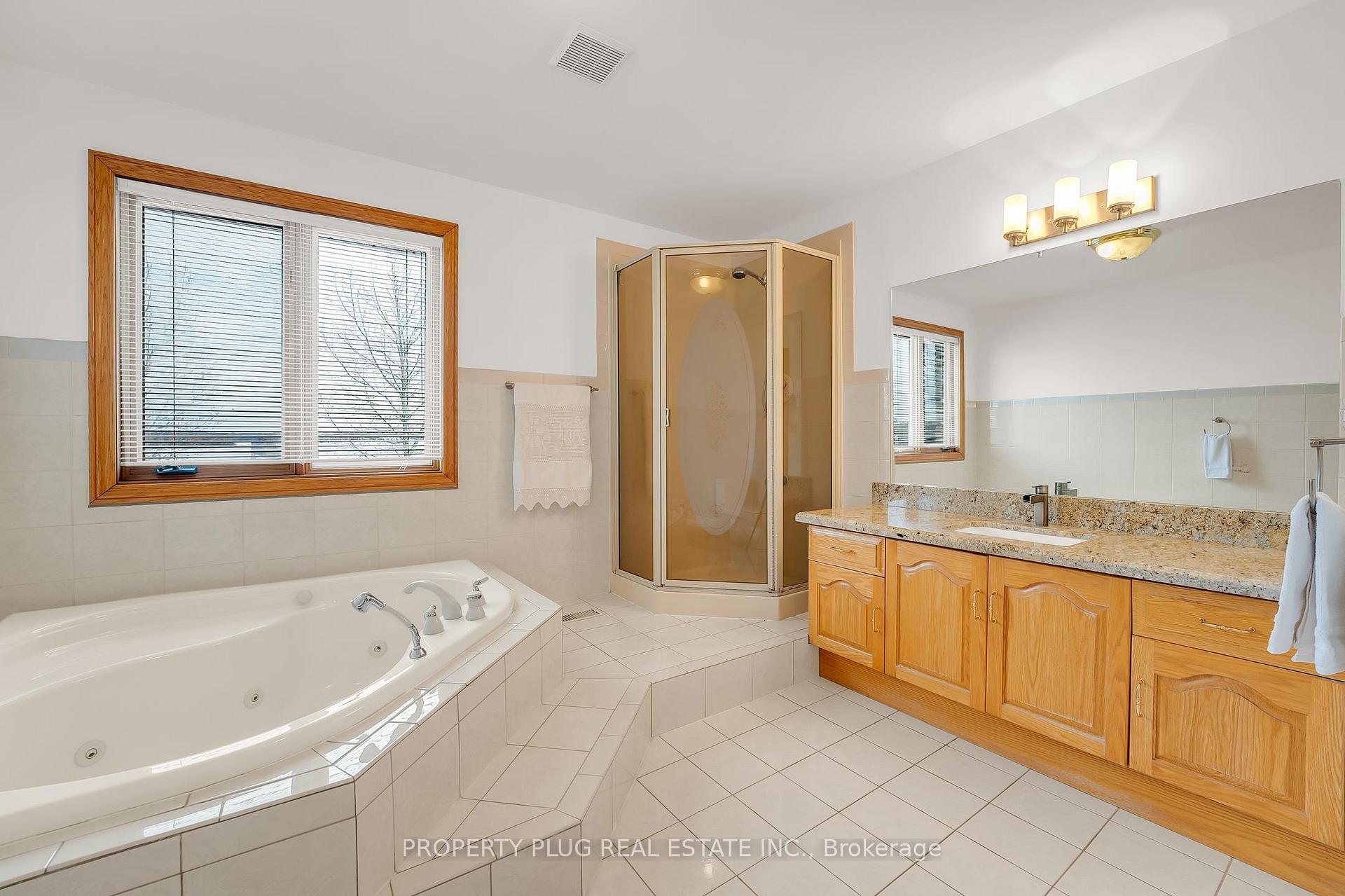 Photo 27 of 457 Mountain Road, Grimsby, Grimsby Escarpment — HOMEH