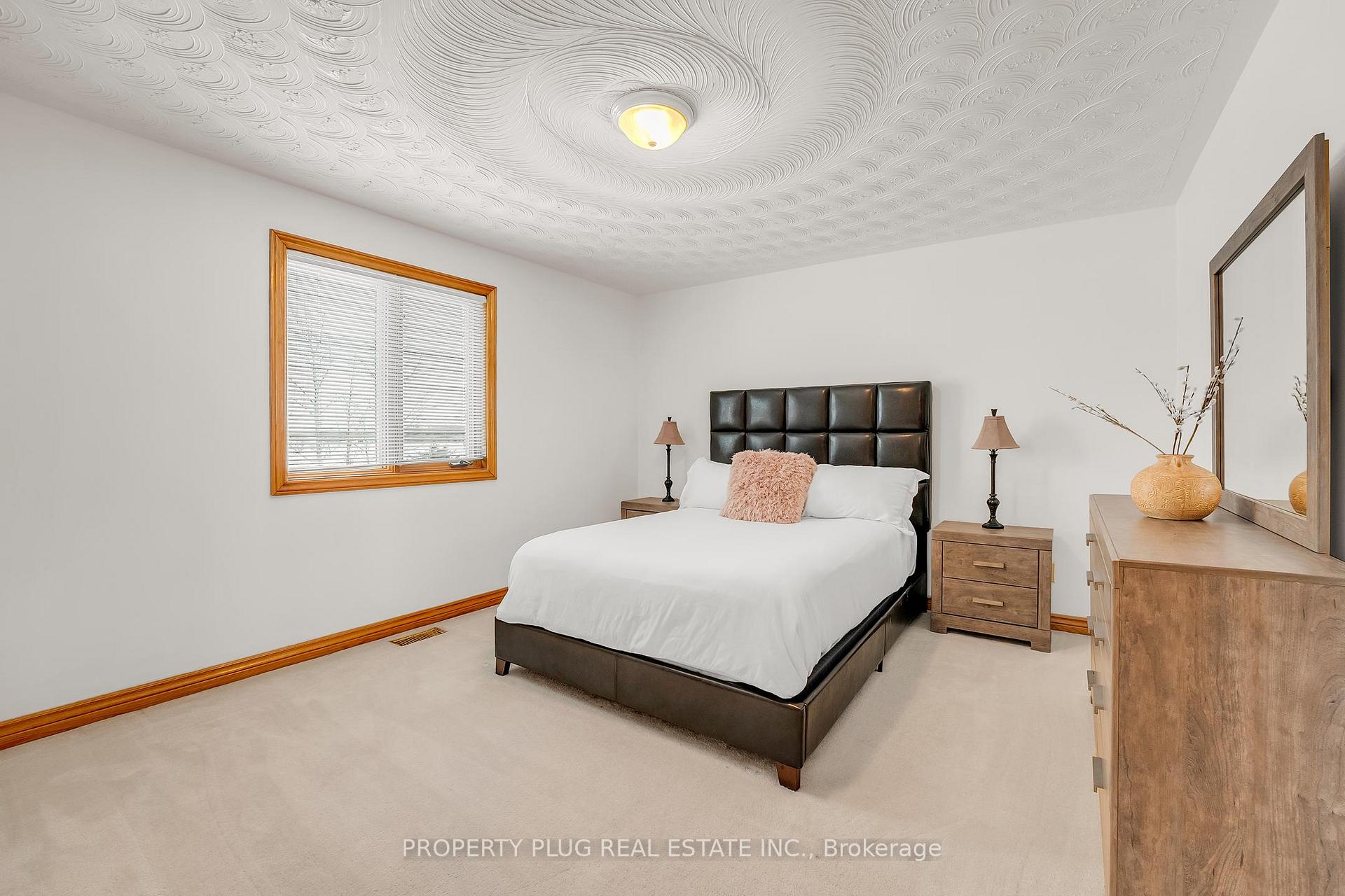 Photo 31 of 457 Mountain Road, Grimsby, Grimsby Escarpment — HOMEH