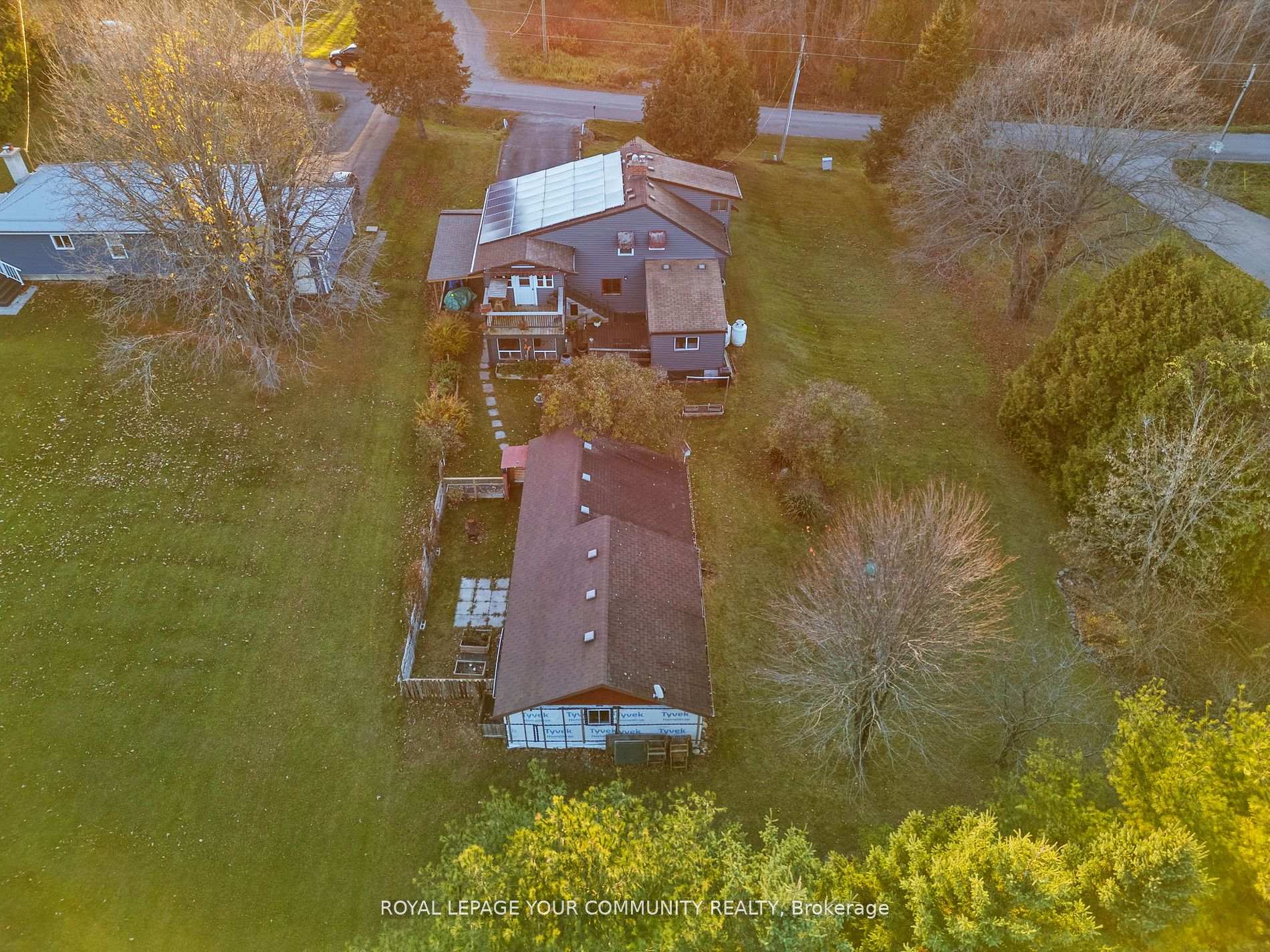 Photo 24 of 79 Ball Point Road, Kawartha Lakes, Mariposa — HOMEH