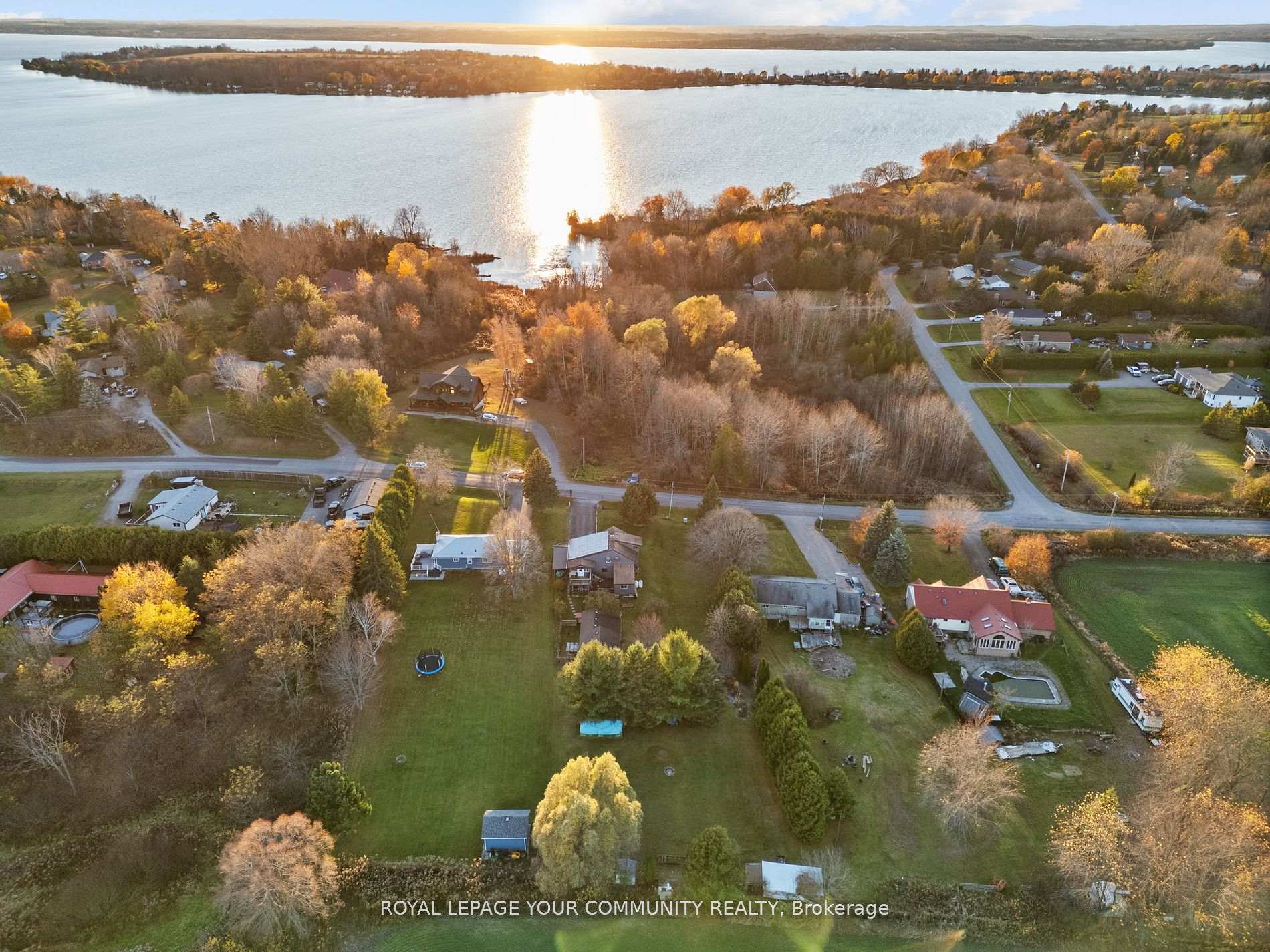 Photo 26 of 79 Ball Point Road, Kawartha Lakes, Mariposa — HOMEH