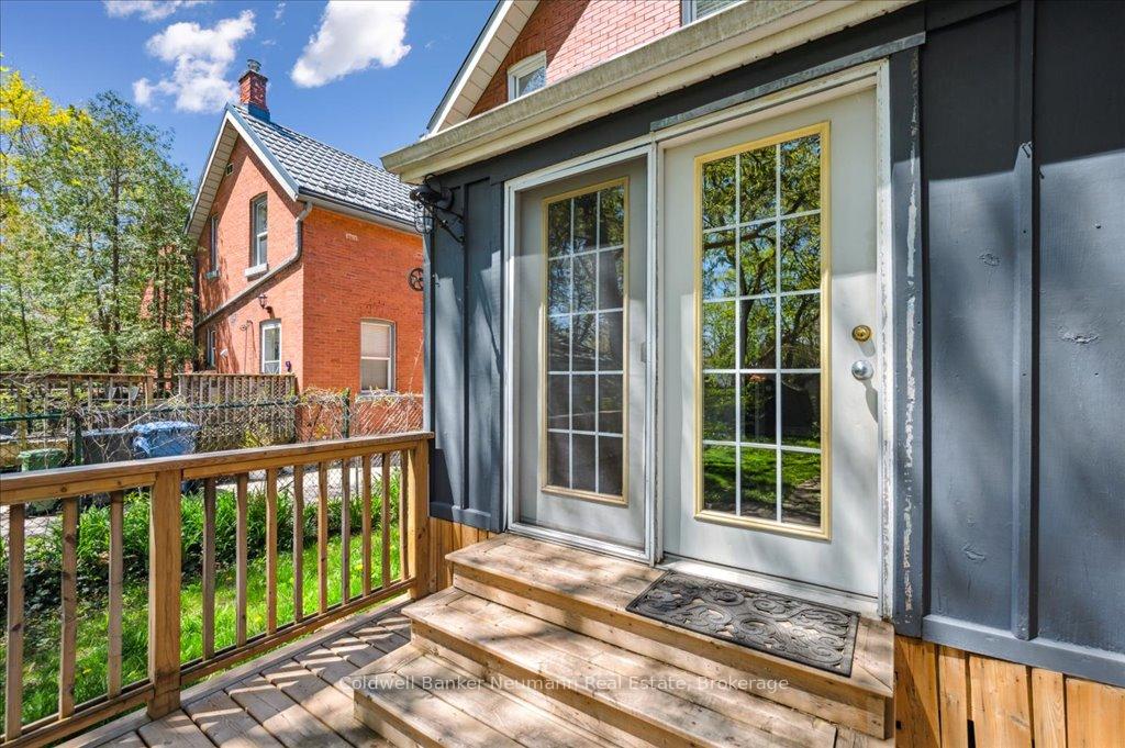 Photo 36 of 298 Suffolk Street W, Guelph, Junction/Onward Willow — HOMEH