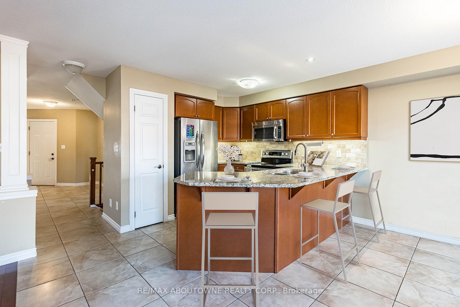 Photo 7 of 101 Norma Crescent, Guelph, Victoria North — HOMEH