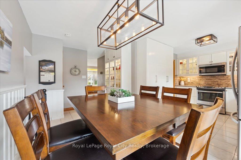 Photo 16 of 5 Cabot Court, Guelph, Kortright West — HOMEH
