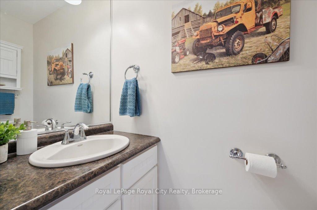 Photo 19 of 5 Cabot Court, Guelph, Kortright West — HOMEH